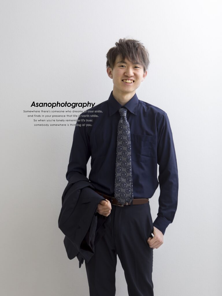 成人式の記念写真 男性だからと敬遠しないでぜひ記念に残そう 浅野写真館 浅野写真館